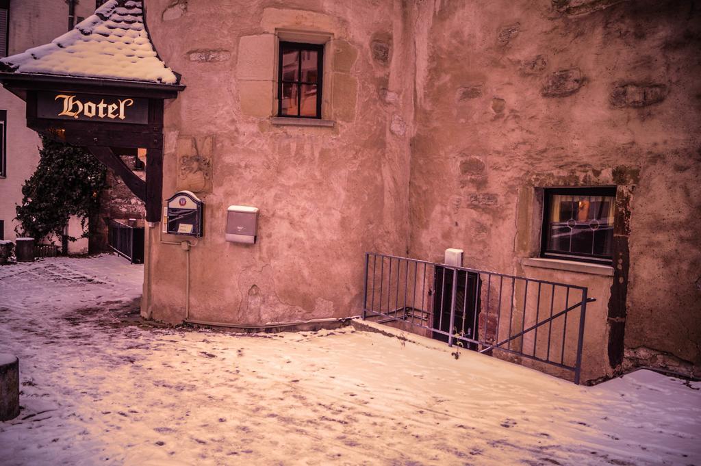 Schlosshotel Hoefingen Леонберг Экстерьер фото